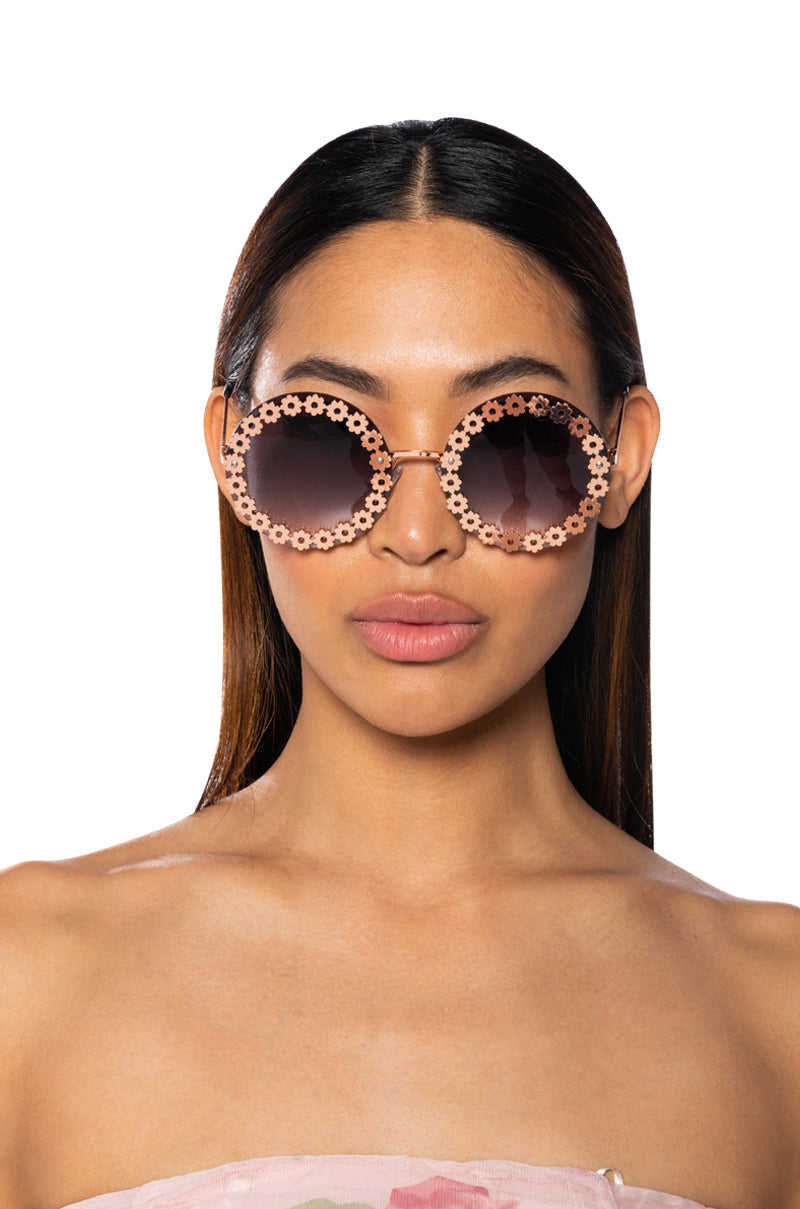 CANT TAKE ME ANYWHERE EMBELLISHED SUNNIES