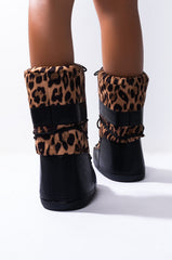 CAPE ROBBIN RUNWAY BOOTIE