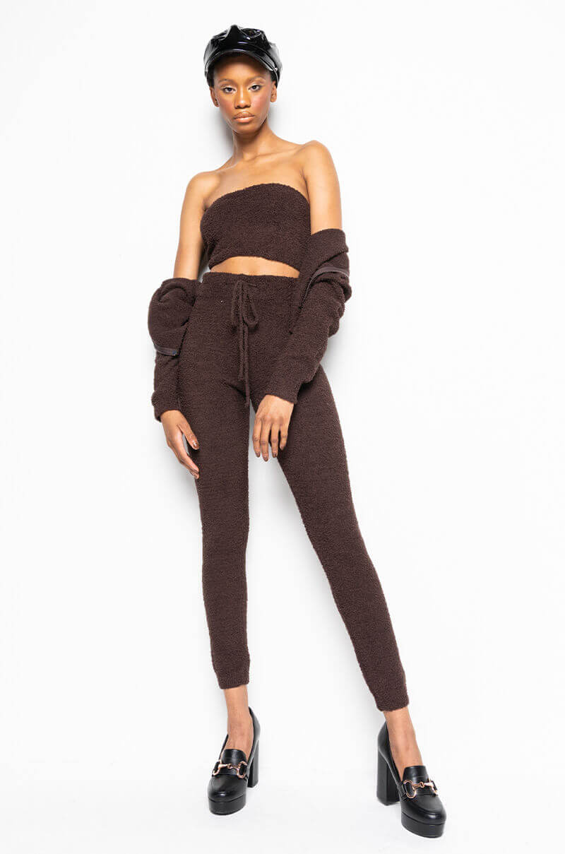 COME THROUGH COZY TUBE TOP DARK BROWN