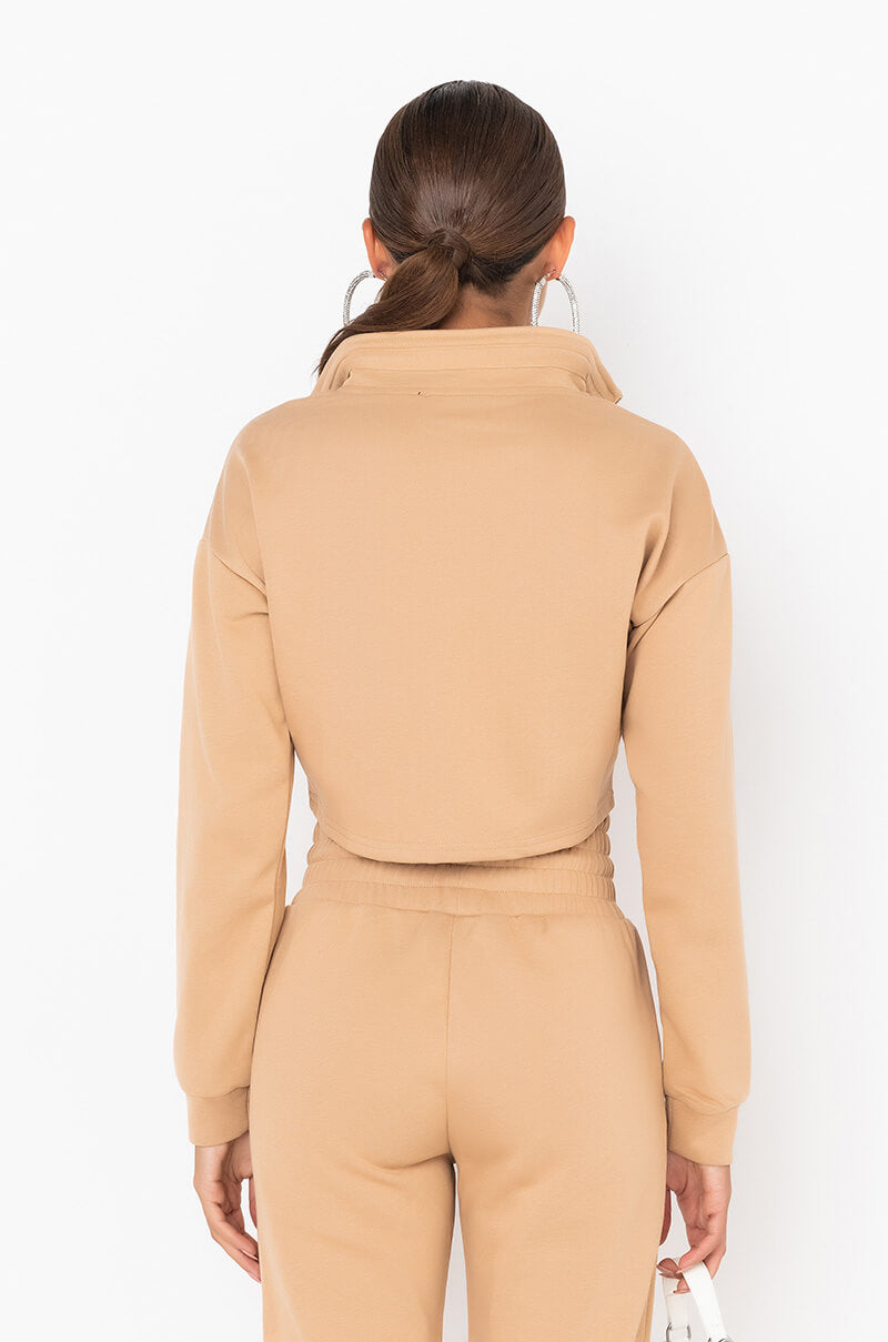 COMFY CROP SWEATSHIRT CAMEL