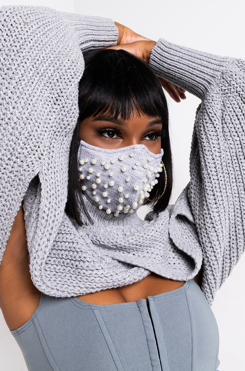 COZY AND CLASSY PEARL DETAILFASHION FACE COVER