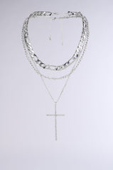 CROSS ME NECKLACE IN SILVER