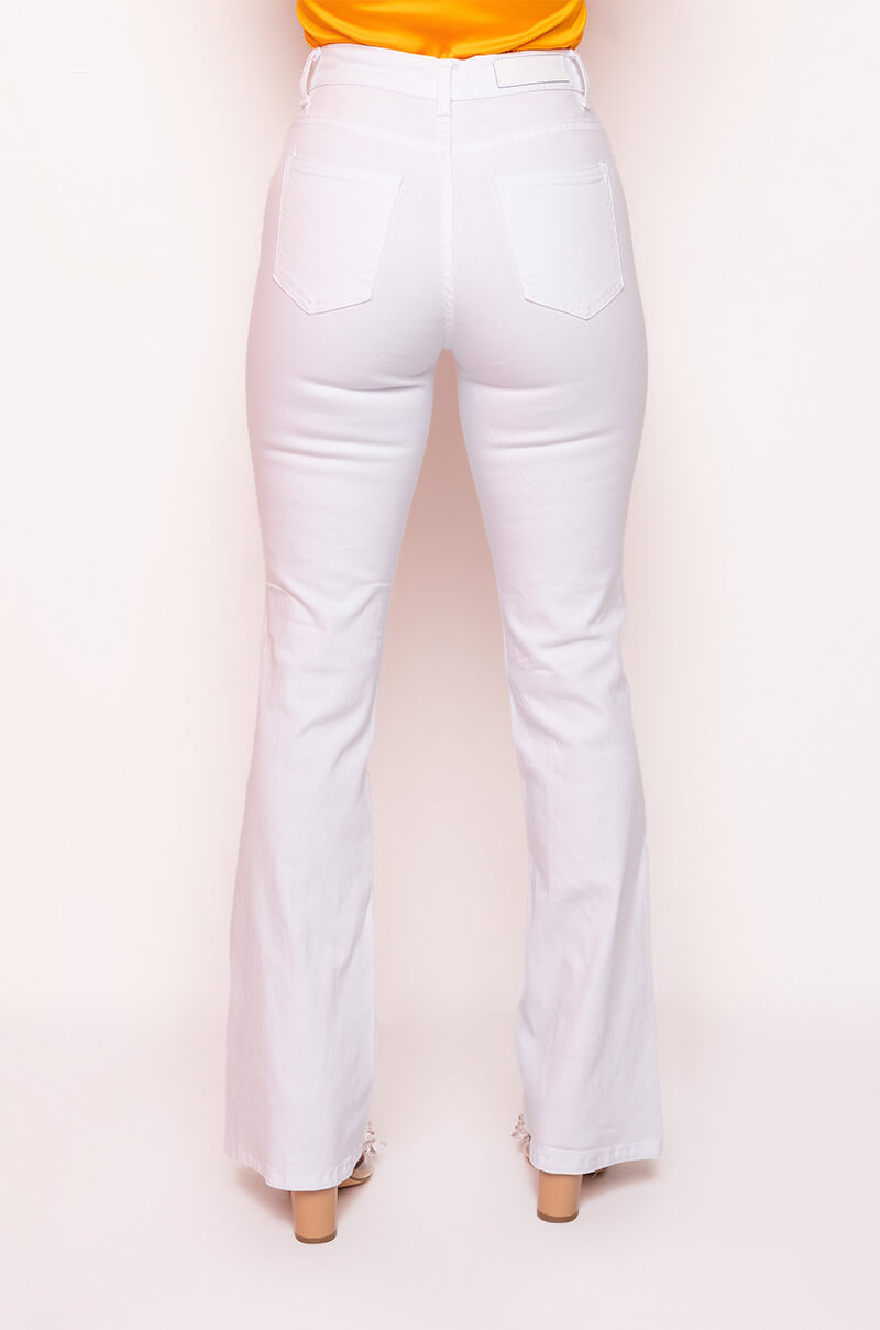 DAMSEL IN DISTRESSED RELAXED HIGH WAISTED JEANS