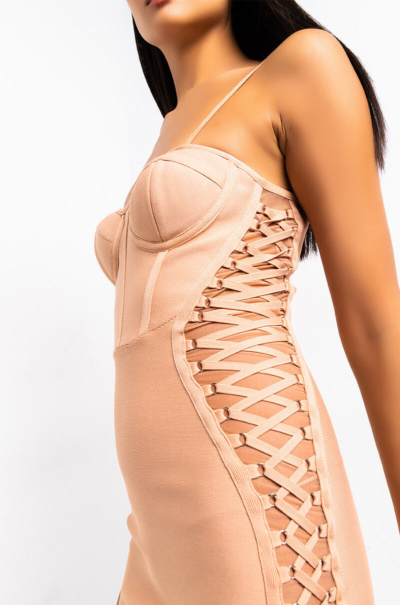 DATE NIGHT BANDAGE MIDI DRESS NUDE