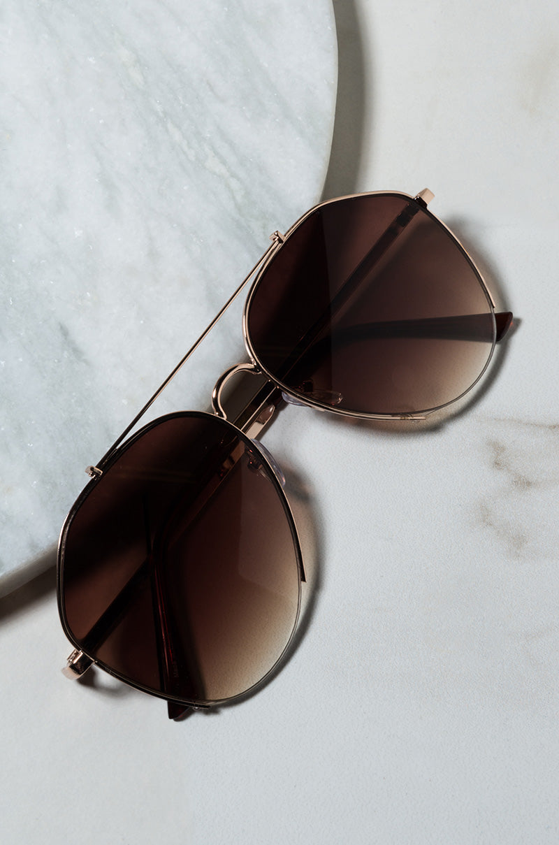 DEEP AVIATOR SUNGLASSES