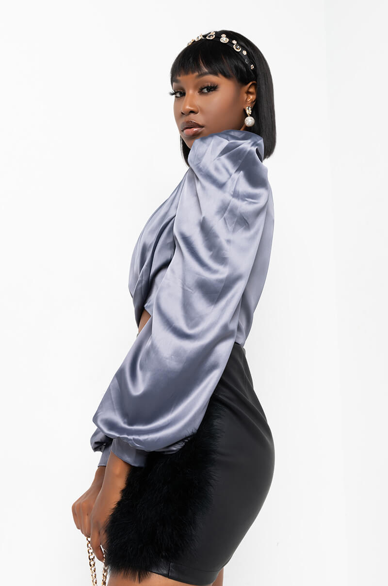 DONT BREAK LONG SLEEVE SATIN CROP TOP CHARCOAL GREY