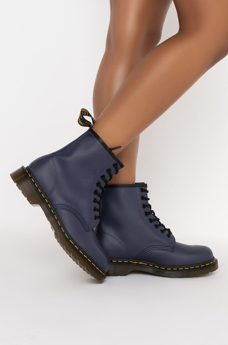 DR. MARTEN 1460 INDIGO SMOOTH BOOT BLUE