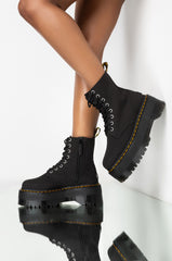 DR. MARTEN JADON MAX X-GIRL BLACK CANVAS