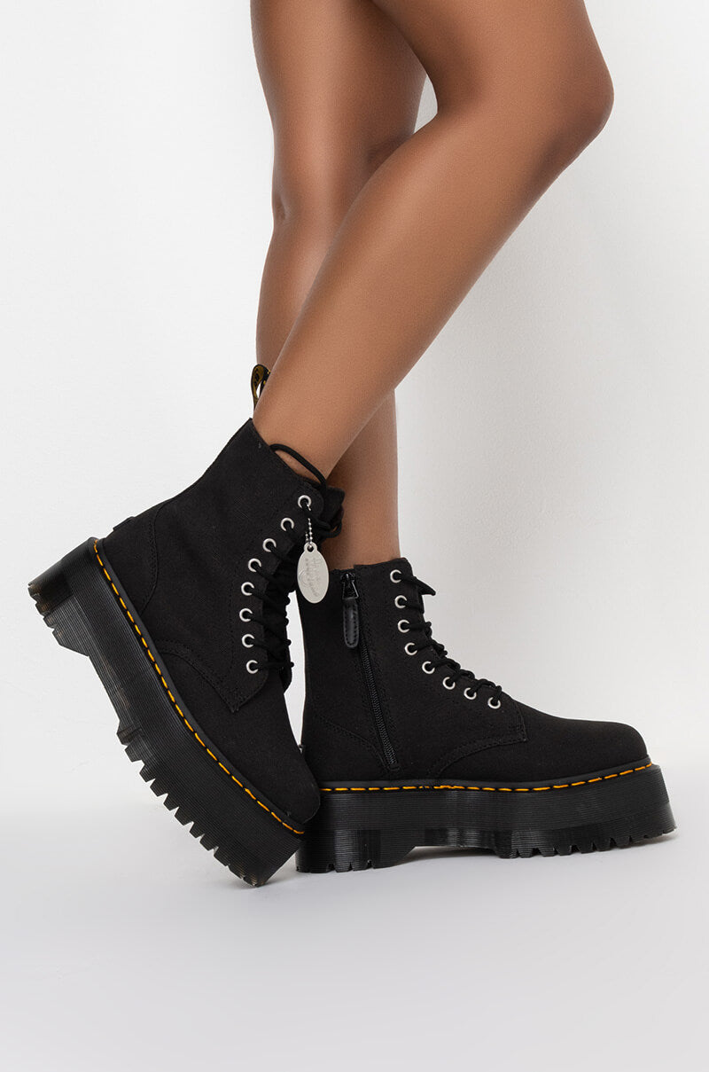 DR. MARTEN JADON MAX X-GIRL BLACK CANVAS