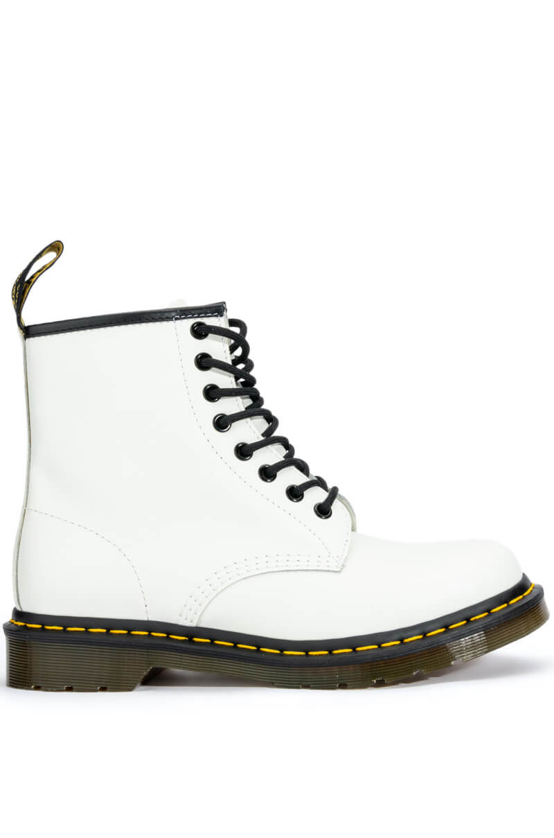 DR. MARTENS 1460 SMOOTH WHITE BOOTIES