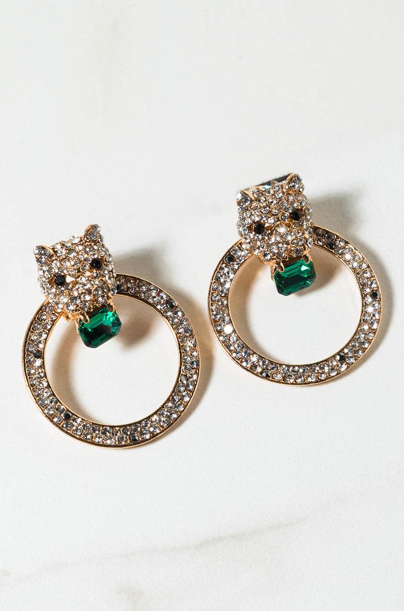 EARRING