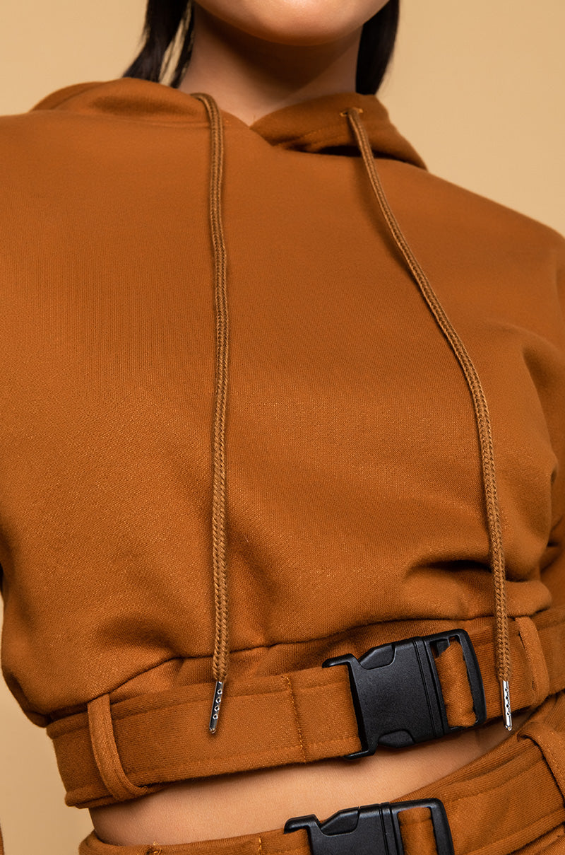 EASY TO SAY SWEATSHIRT LIGHT BROWN