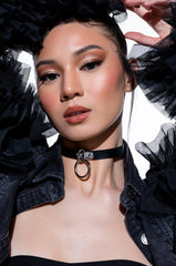 EAZY PU CHOKER