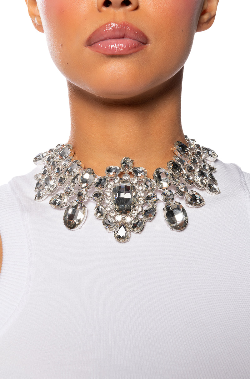ENCHANT ME CHOKER