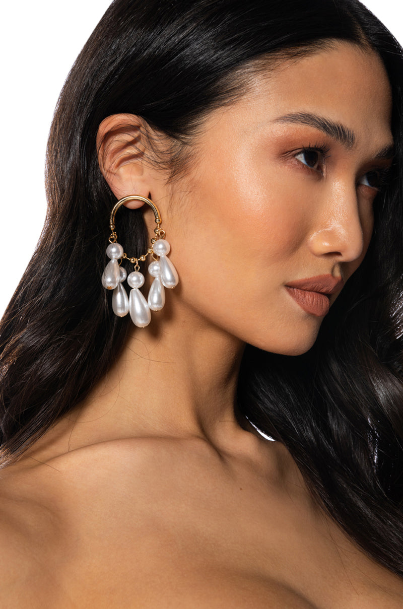 CASTLE IN THE SKY PEARL HOOPS