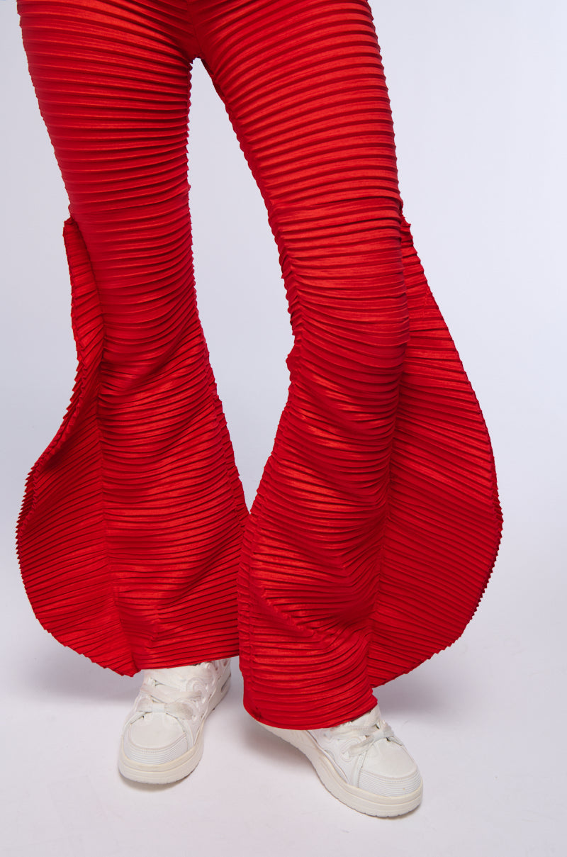 RUNAWAY PLEATED FLARE TROUSER PANT IN RED