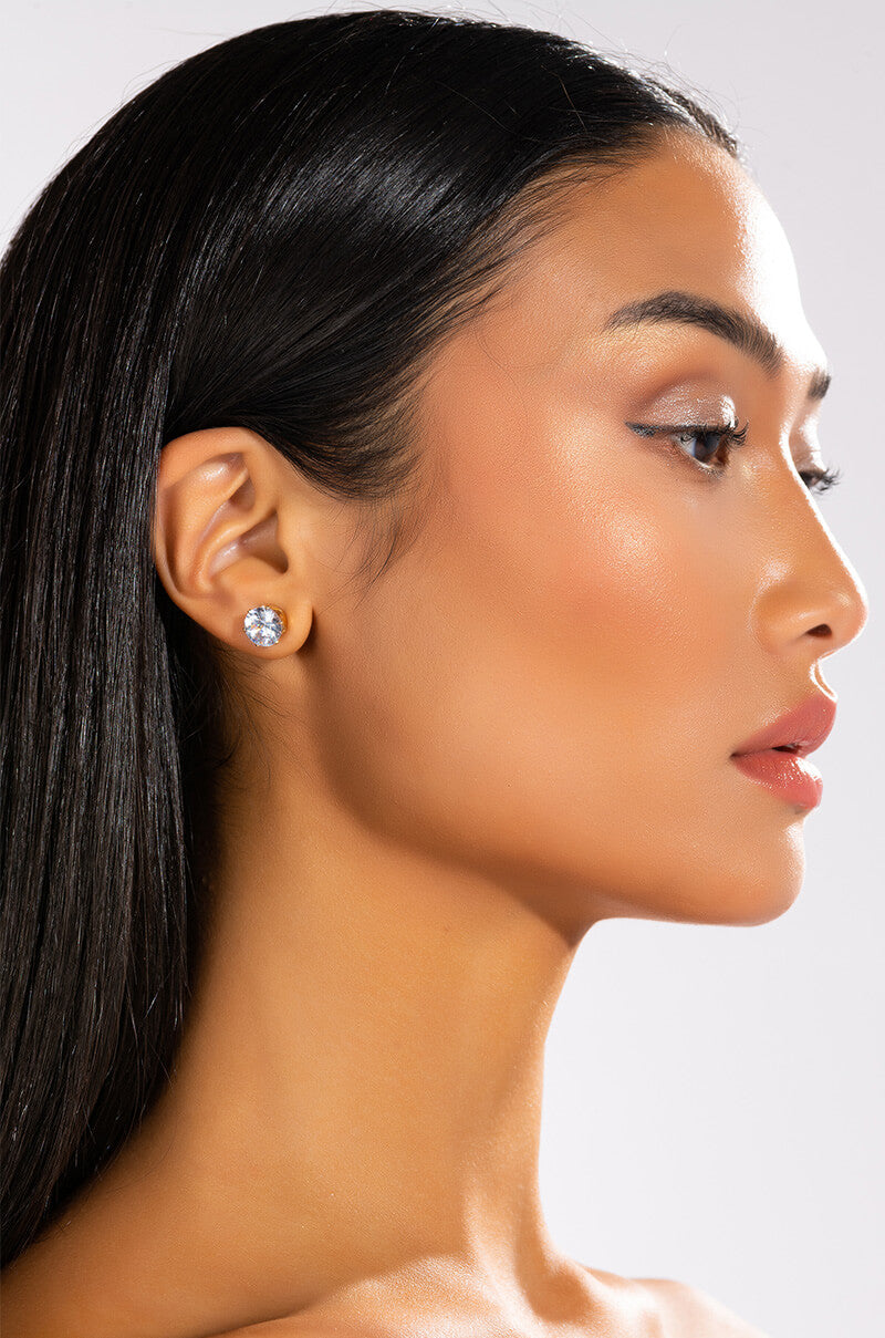 CZ STUD SET