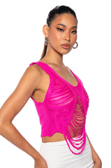 SHREDDED SLEEVELESS CROP SWEATER